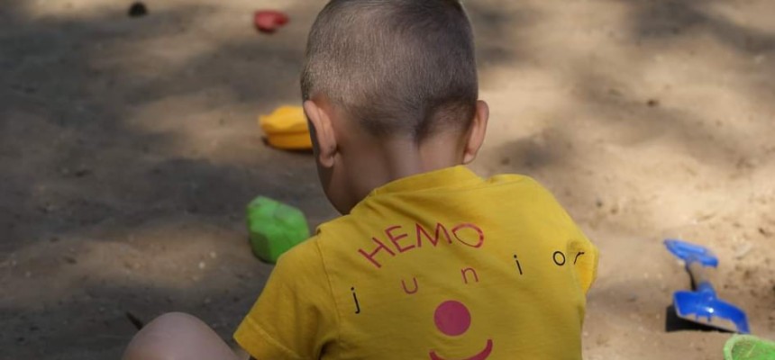 Neotočíme se k nikomu zády Neotočíme se k nikomu zády